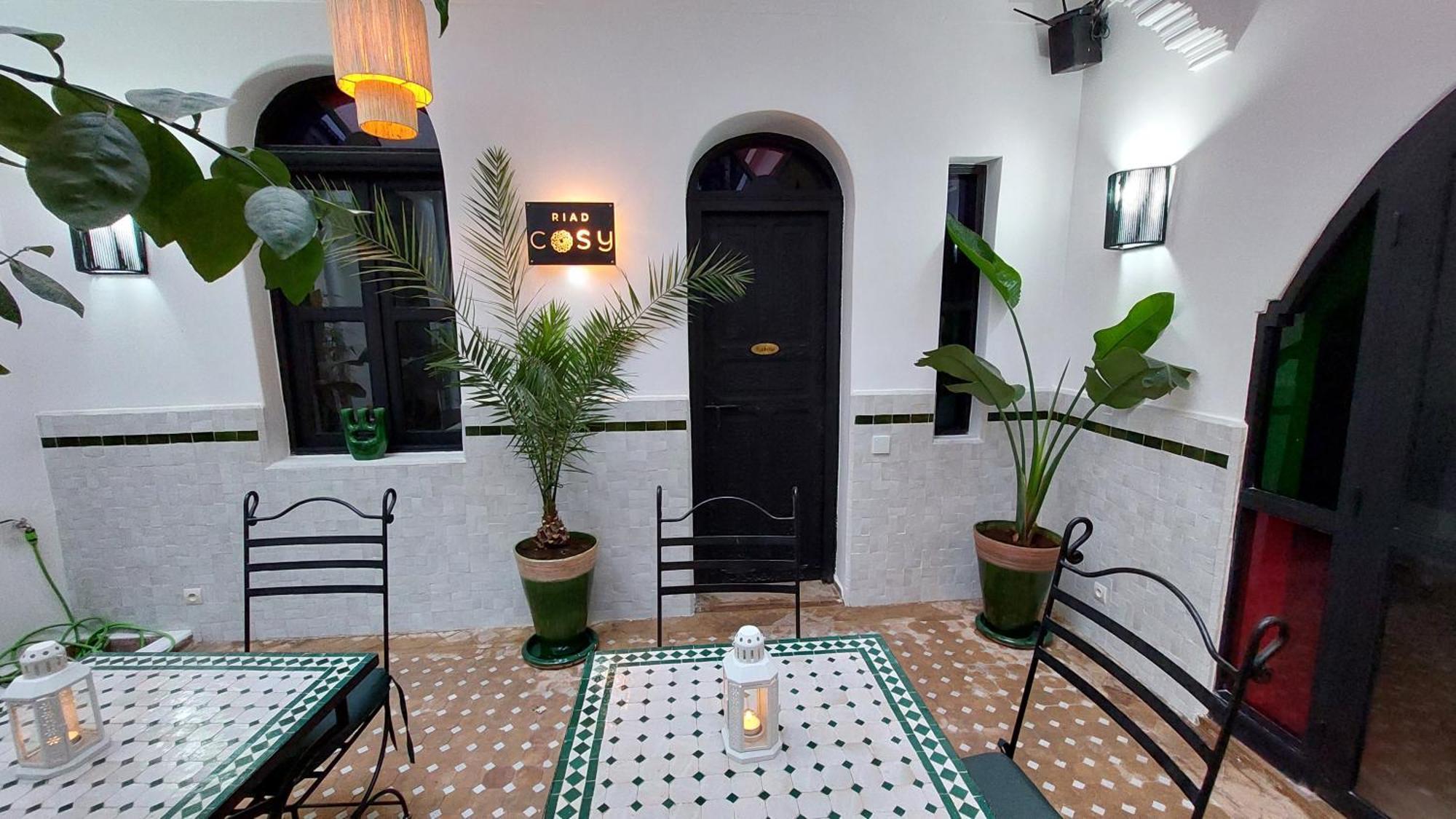 Riad Cosy มาร์ราเกช ภายนอก รูปภาพ